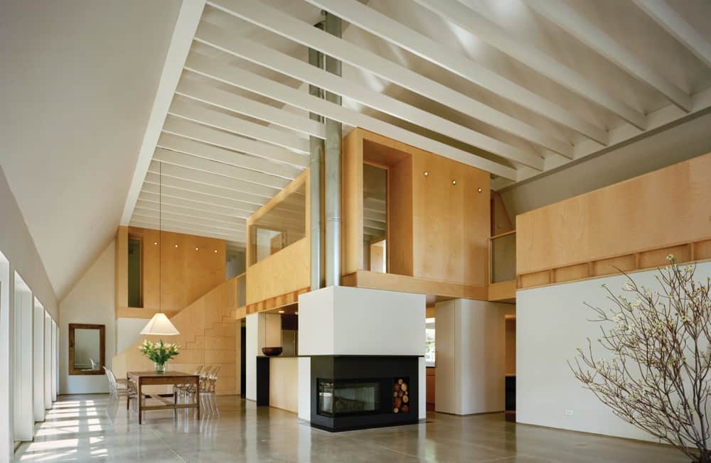 Restored Gambrel Hay Barn Transformed into Modern Weekend Retreat
